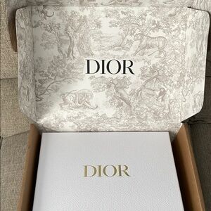 Dior Luxurious White Box with Gold Logo